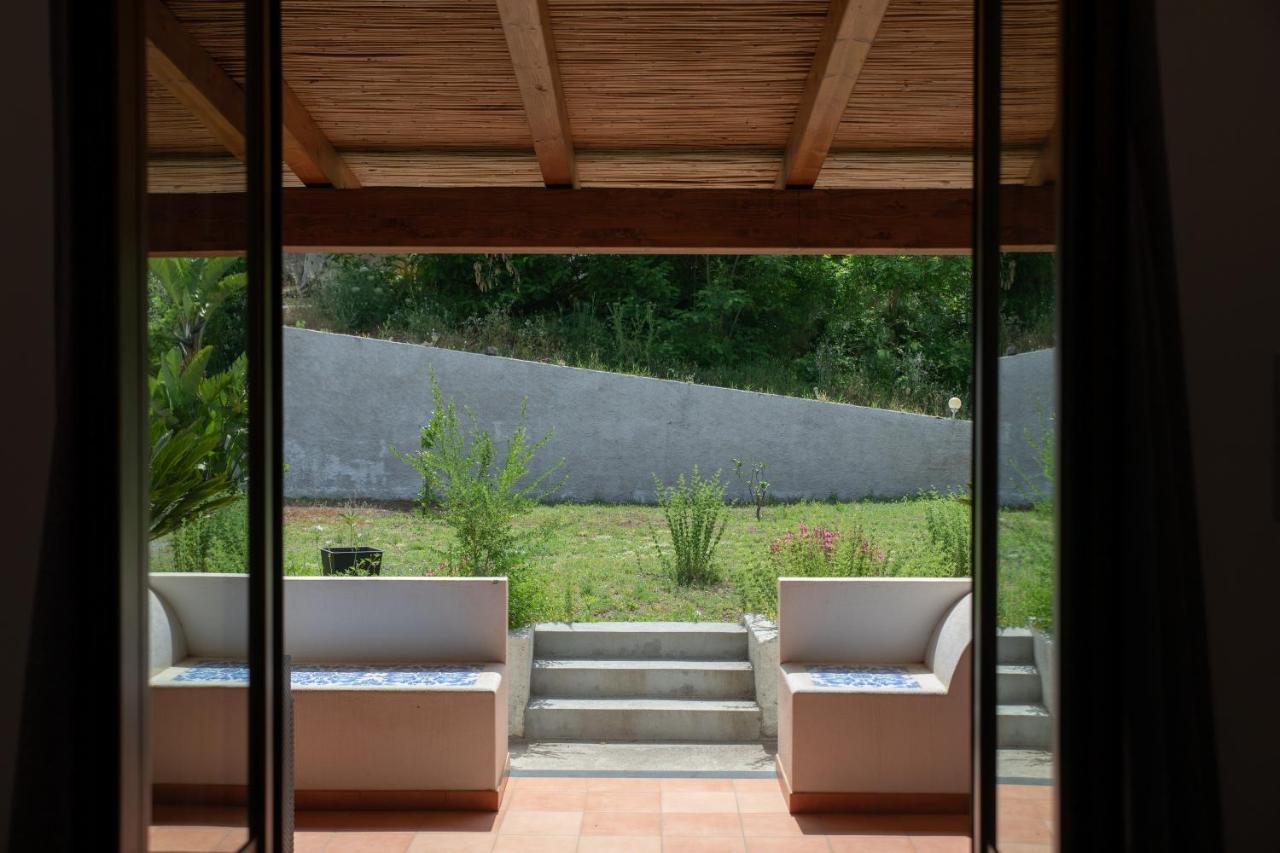 Maria Tindara "La Locanda" Vulcano  Exterior photo